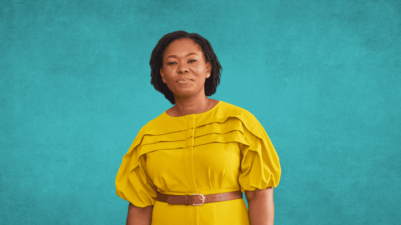 Leadership and Team Dynamics: Insights from the Second Law of Thermodynamics